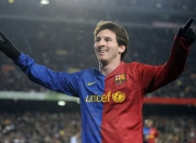 开云官方app入口-雷霆防守锁死勇士，布克在东决关键战接管比赛