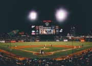 开云体育入口-跨界统治力，湖人防守哲学与武切维奇的英超式接管