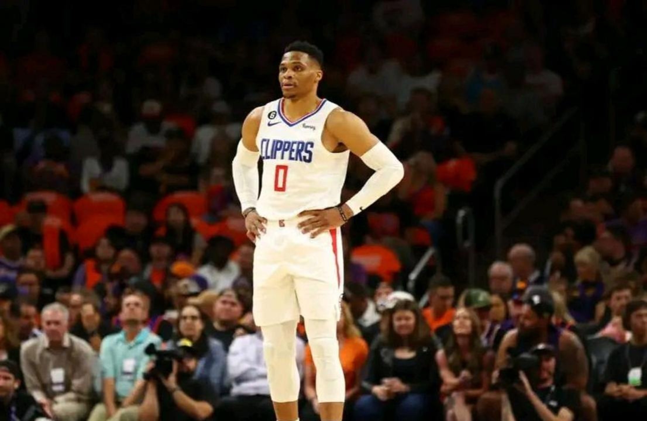 包含墨西哥男篮鏖战西班牙男篮，威斯布鲁克爆发神勇的词条