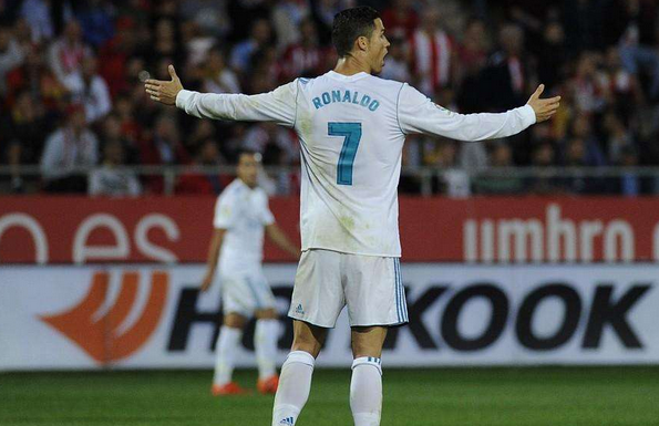 皇马力克切尔西，阿奎罗完成帽子戏法