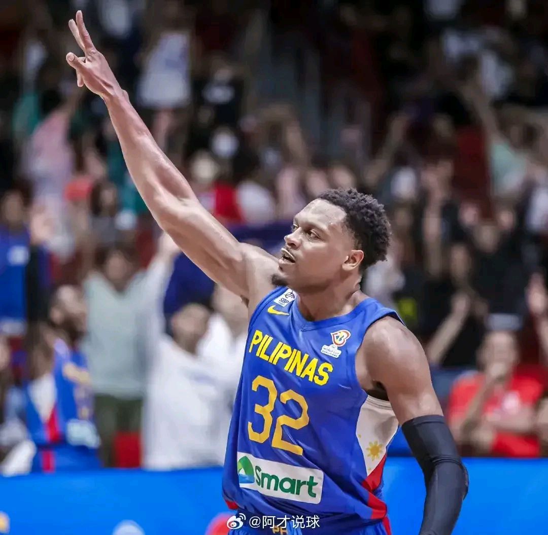 包含菲律宾男篮碾压美国男篮，萨姆·米切尔惊艳世界的词条