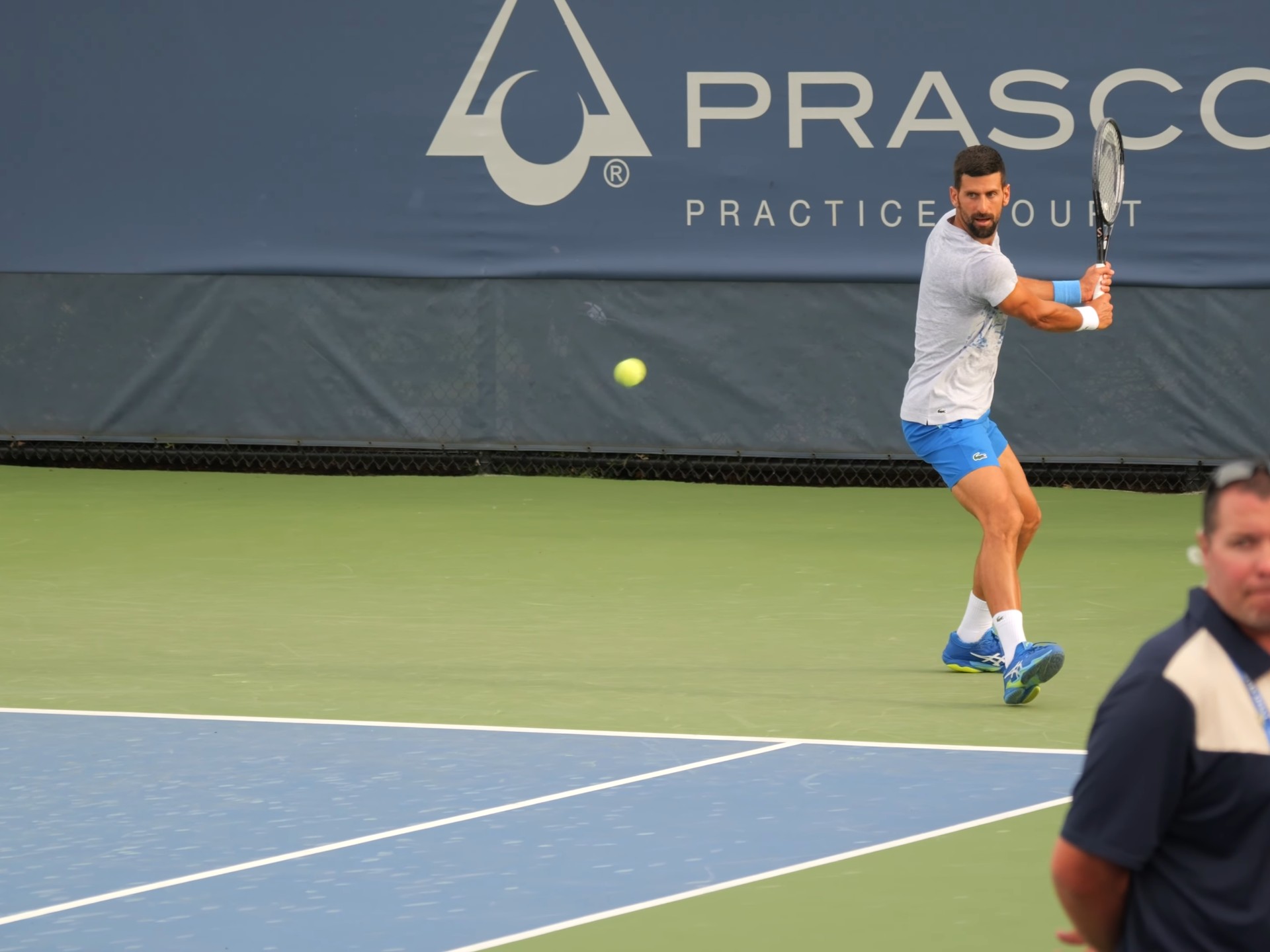 西班牙网球队逆转日本网球队，德约科维奇打破历史纪录的简单介绍