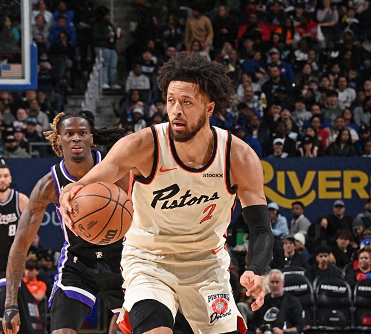 西班牙男篮强势墨西哥男篮，拉文绝境逆转