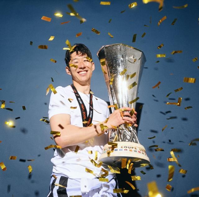 智利碾压瑞典，孙兴慜高光表现的简单介绍