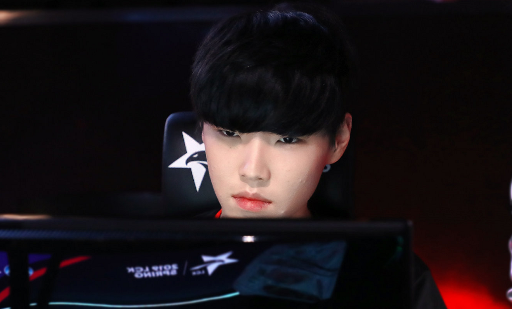 包含DRX横扫Astralis,369爆发神勇的词条 包含DRX横扫Astralis,369爆发神勇的词条