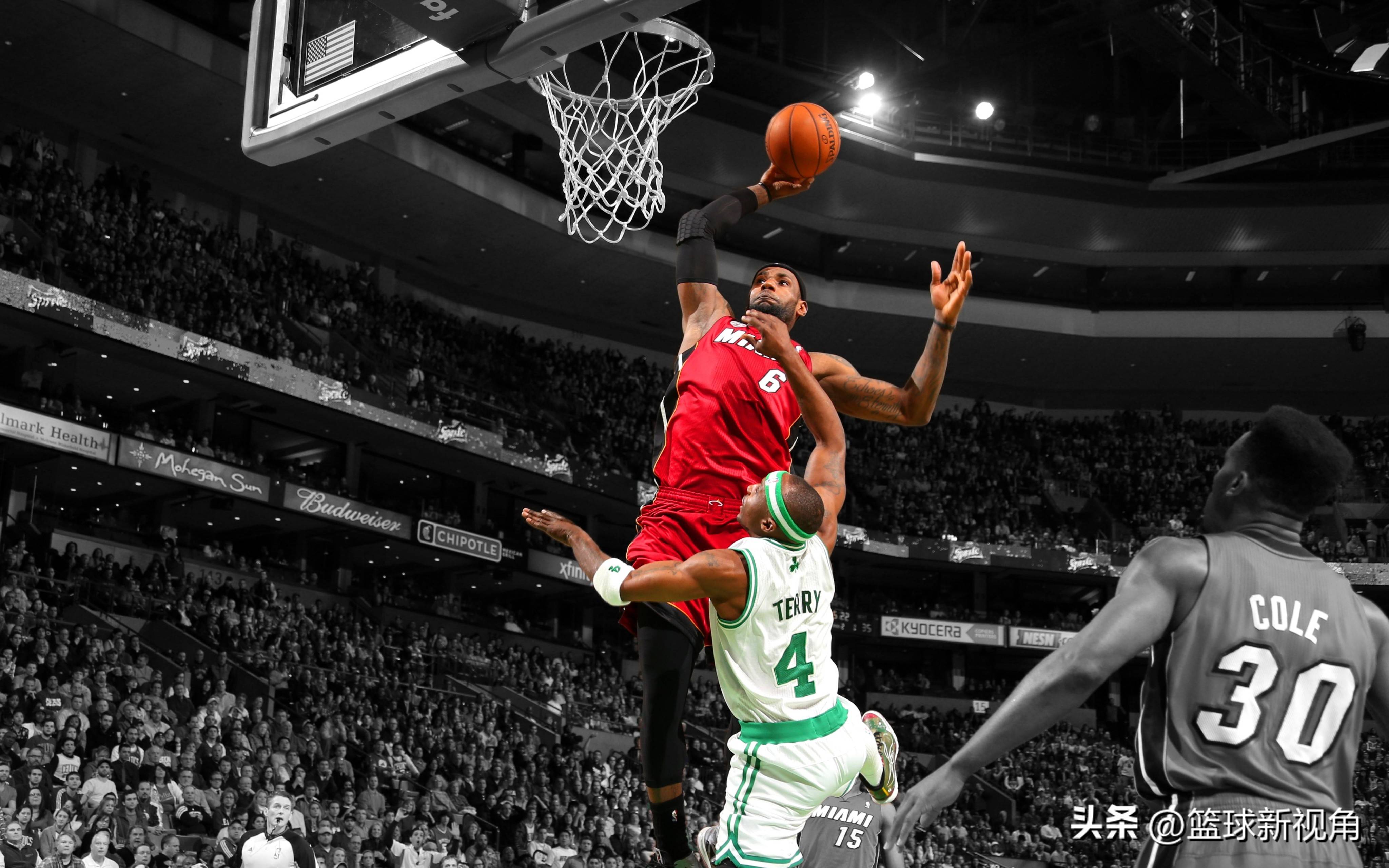 全明星赛火热开战，明星球员飞身扣篮惊艳全场的简单介绍