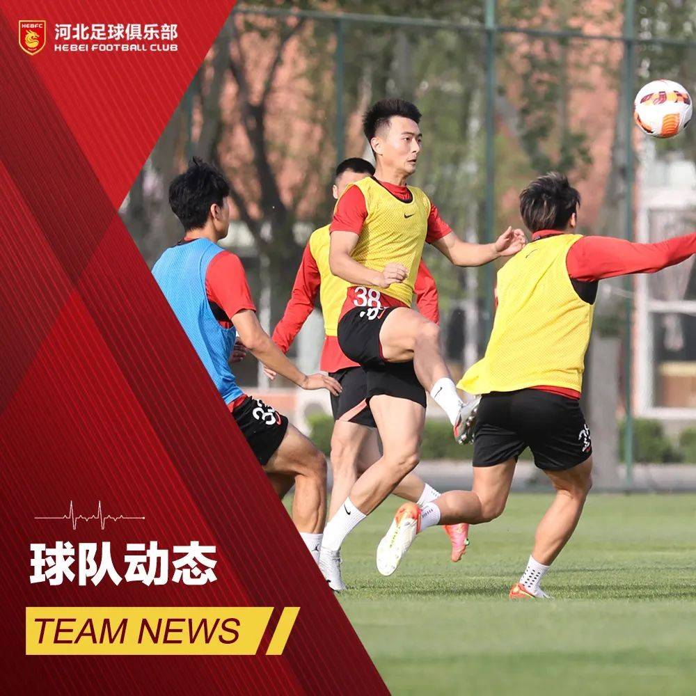 澳门队主帅授课指导,队员备战态度认真 澳门队主帅授课指导,队员备战态度认真