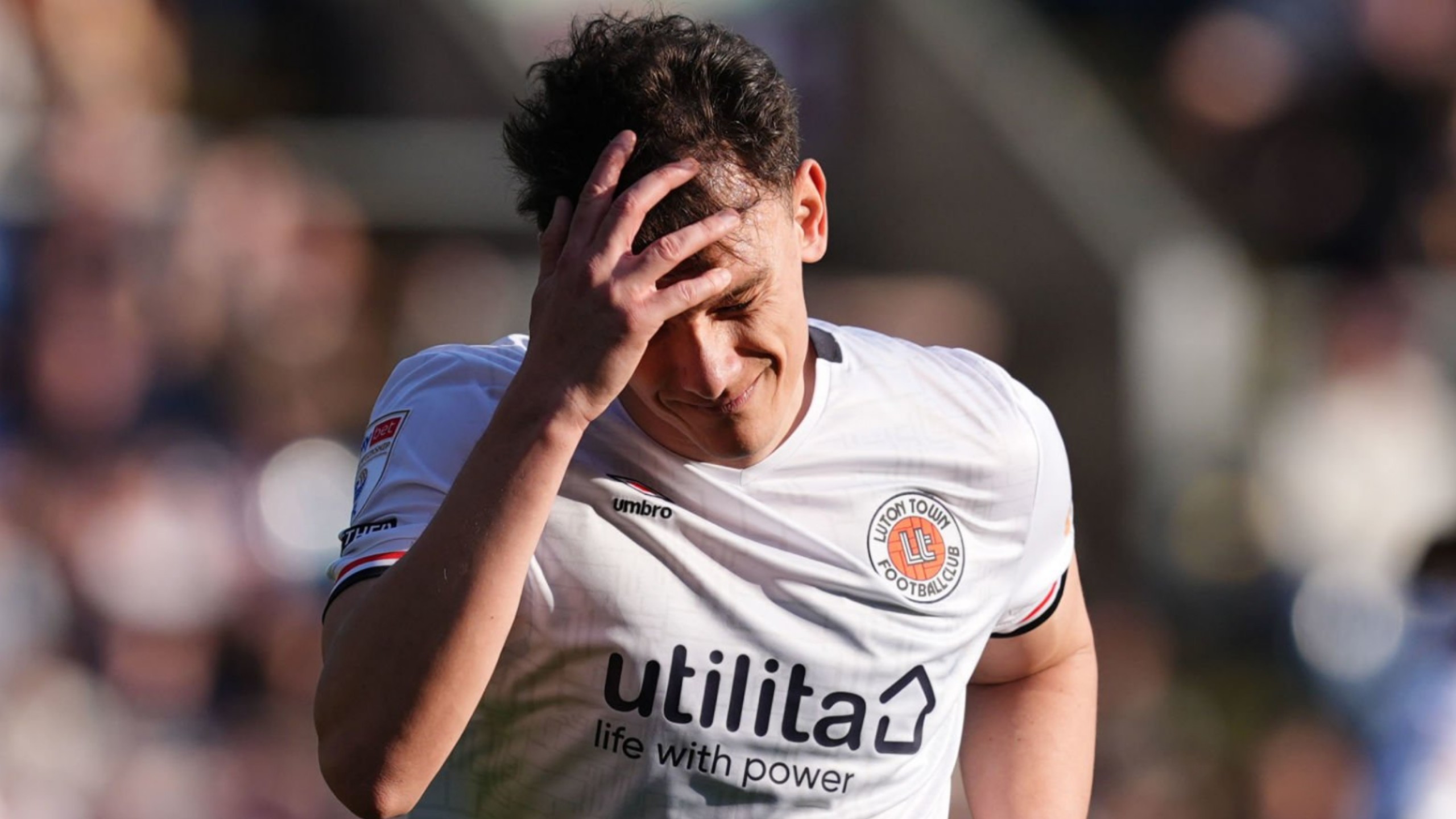 关于伯恩利遭遇失利，降级危机严重的信息