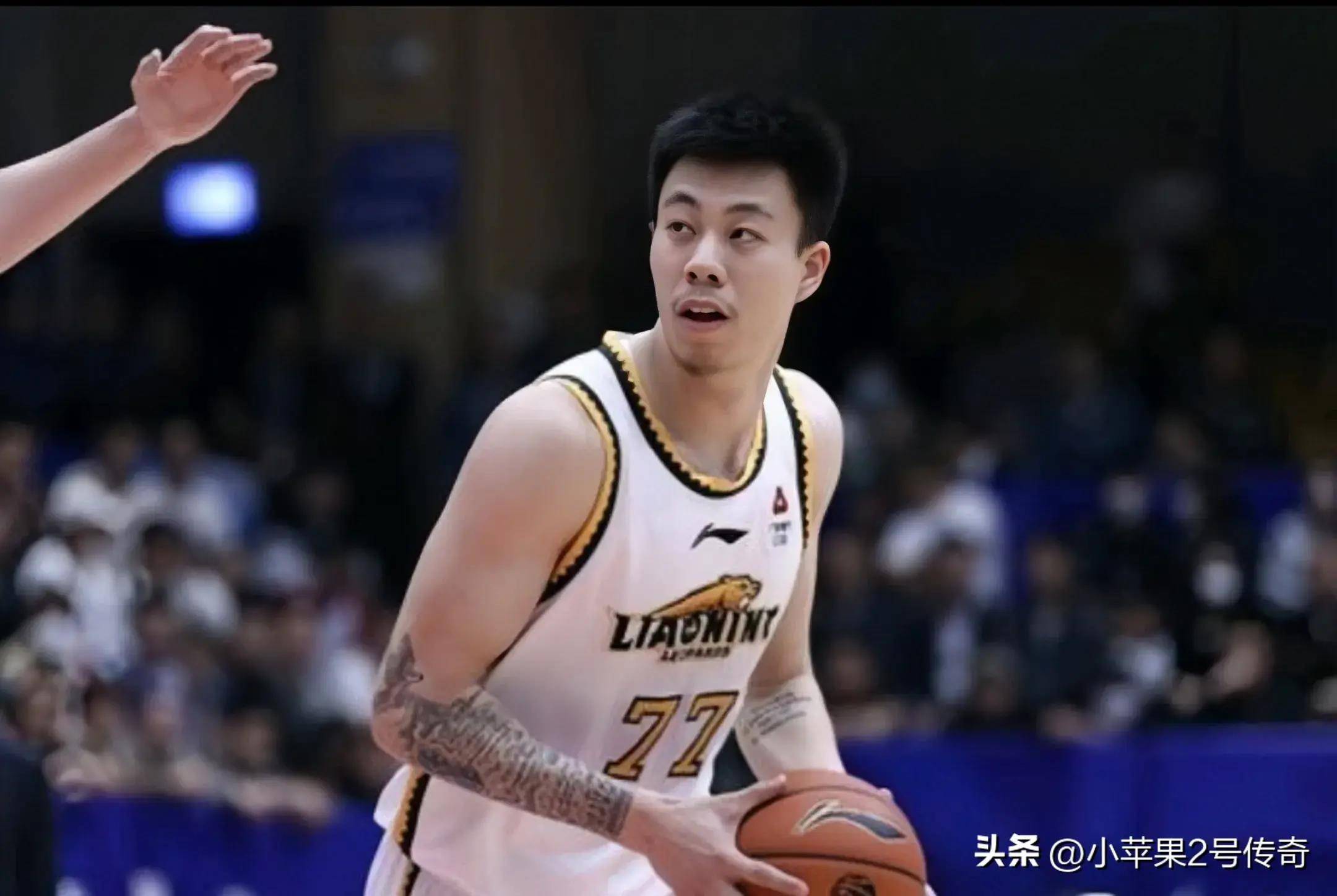 包含辽宁男篮客场告捷，给对手以重创的词条