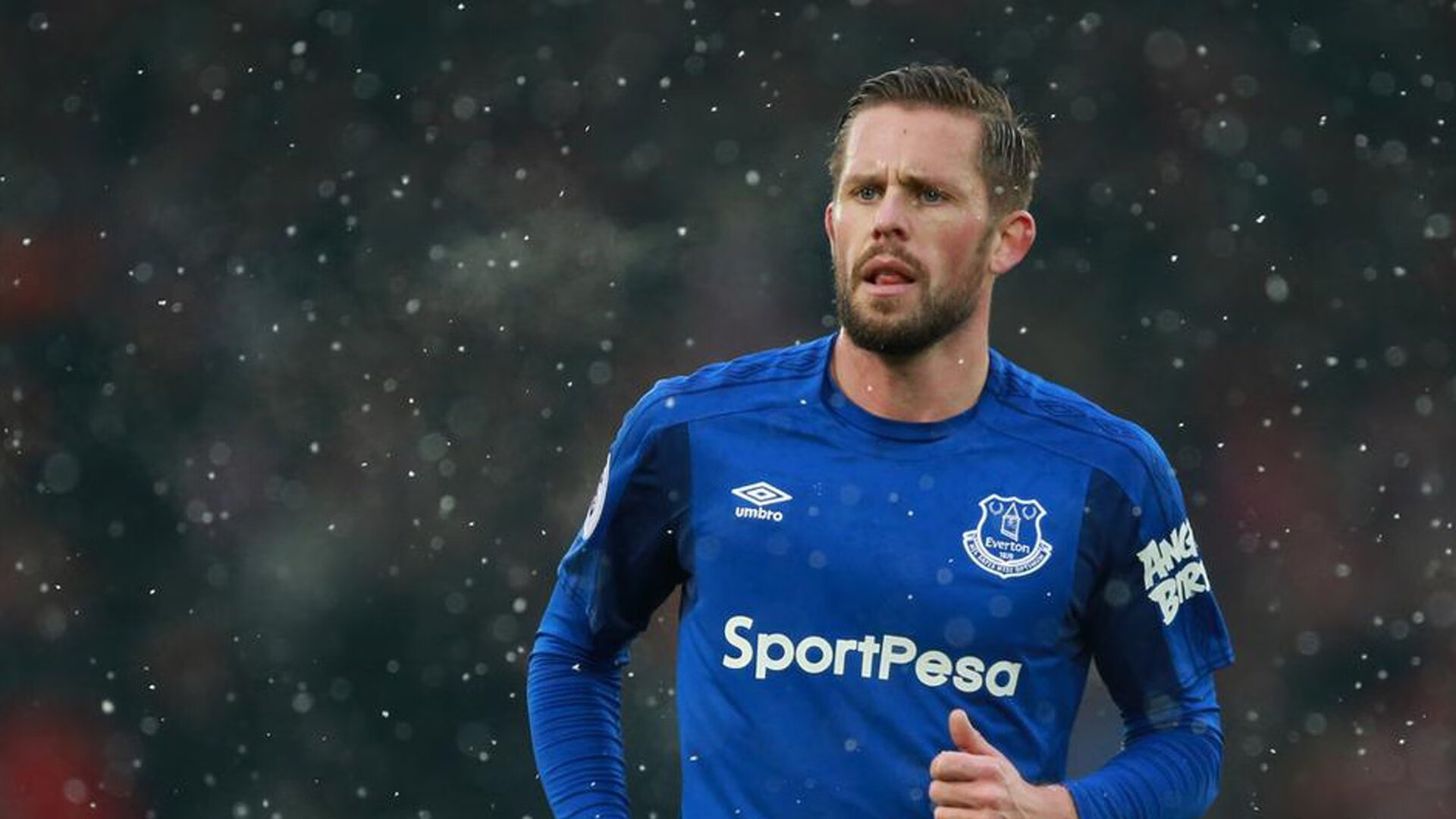 欧冠决赛焦点战，骑士终结广厦队，篮球世界的新篇章