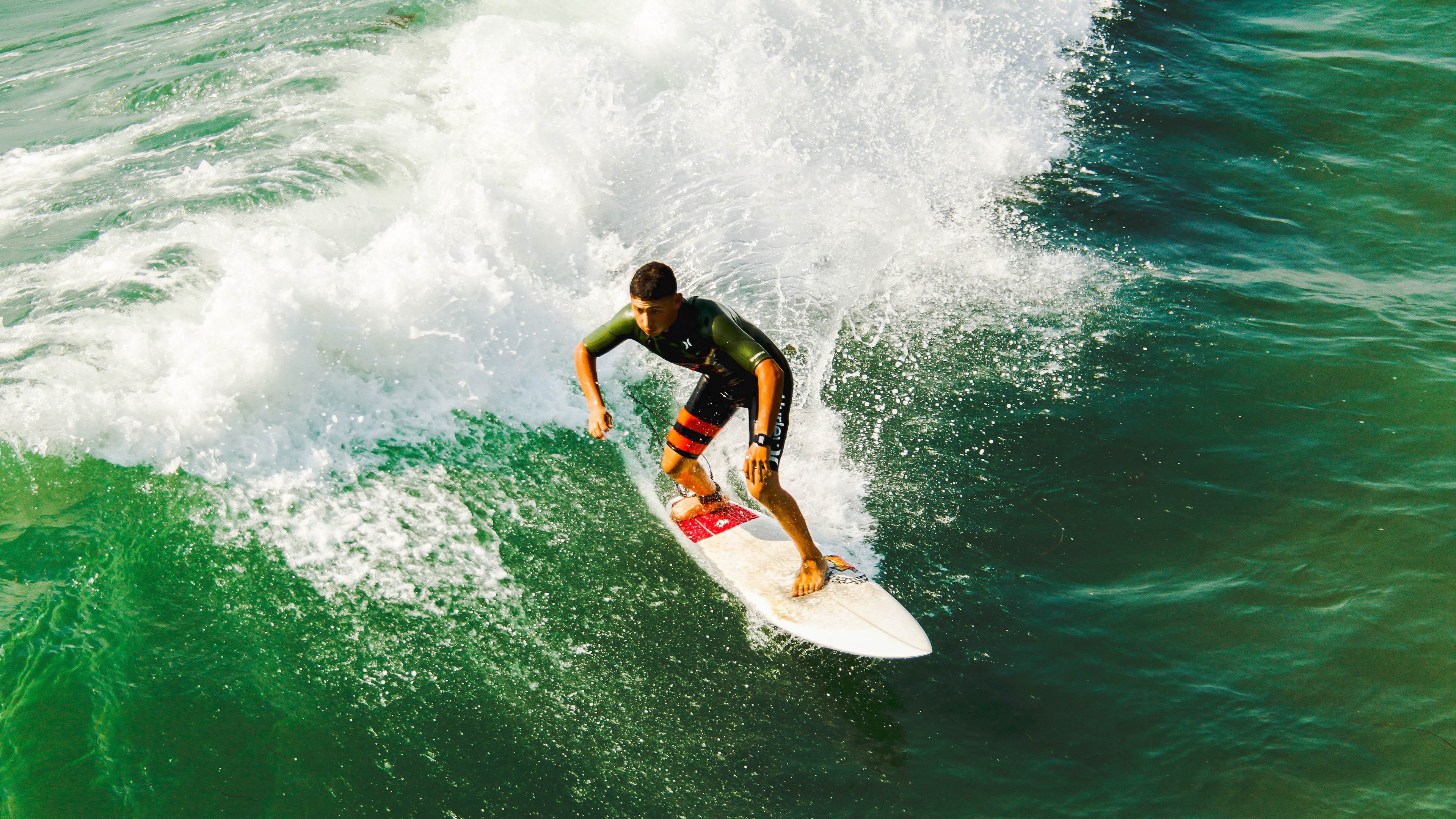绿茵奇迹,欧冠决赛焦点战背后的尼日利亚绝杀秘鲁传奇
